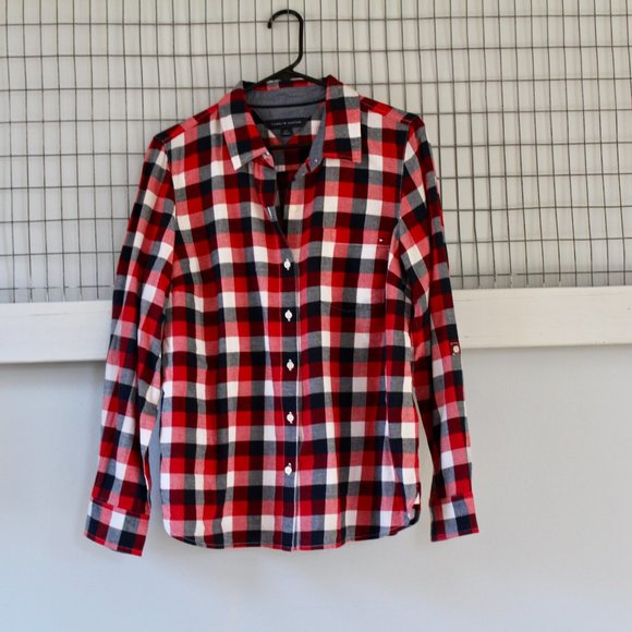 Red Women's Flannel Long Sleeve - Picture 2 of 9